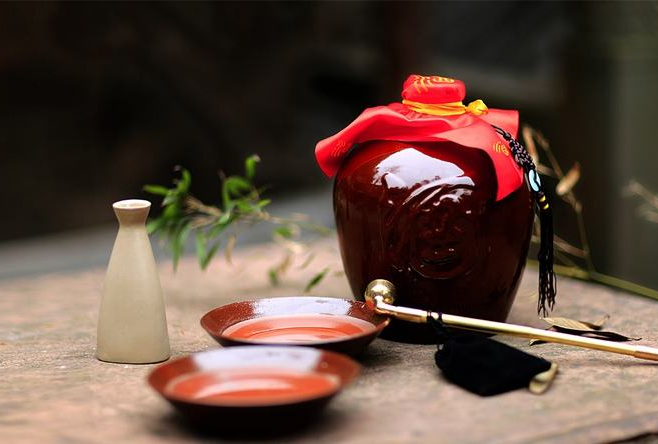 世界五大暴利行業(yè)排行榜 化妝品高居榜首，網(wǎng)絡游戲收益超高
