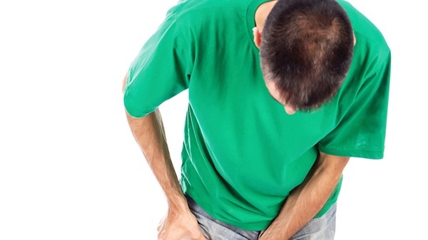 襠部兩側(cè)潮濕癌癢是怎么回事？襠部兩側(cè)潮濕發(fā)熱瘙癢有異味