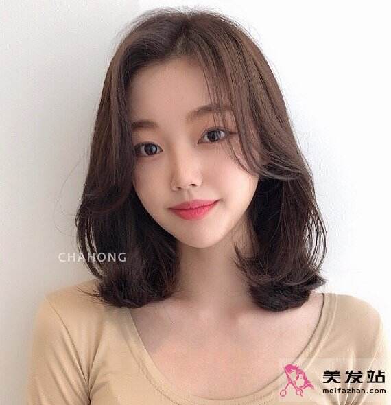 百搭免打理發(fā)型推薦 中長齊肩發(fā)不挑臉型