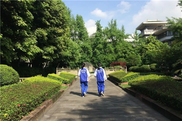 鹽城十大高中排行榜 東臺(tái)中學(xué)中學(xué)上榜 第二建校70年