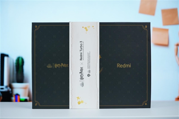 神秘感十足！Redmi Turbo 3哈利波特聯(lián)名款禮盒邀請函圖賞