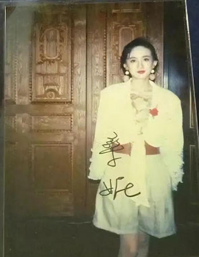 美尼姑 曾紅遍南北，搭檔梁朝偉，賈靜雯給她做配，卻突然出家（美尼姑曾紅遍南北）(5)