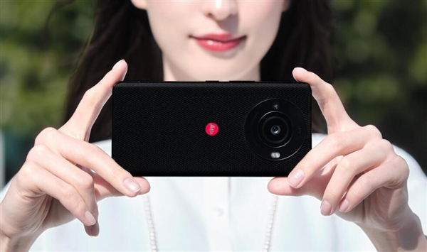 徠卡Leitz Phone 3智能手機發(fā)布：1英寸大底圖像傳感器 配磁性鏡頭蓋