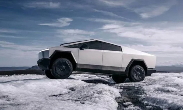 曝特斯拉已暫停Cybertruck交付：多位車(chē)主被告知延期提車(chē)