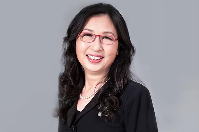 華為最早的創(chuàng)業(yè)者，任正非的左膀右臂，被人成為 華為女皇（華為最早的創(chuàng)業(yè)者）(1)