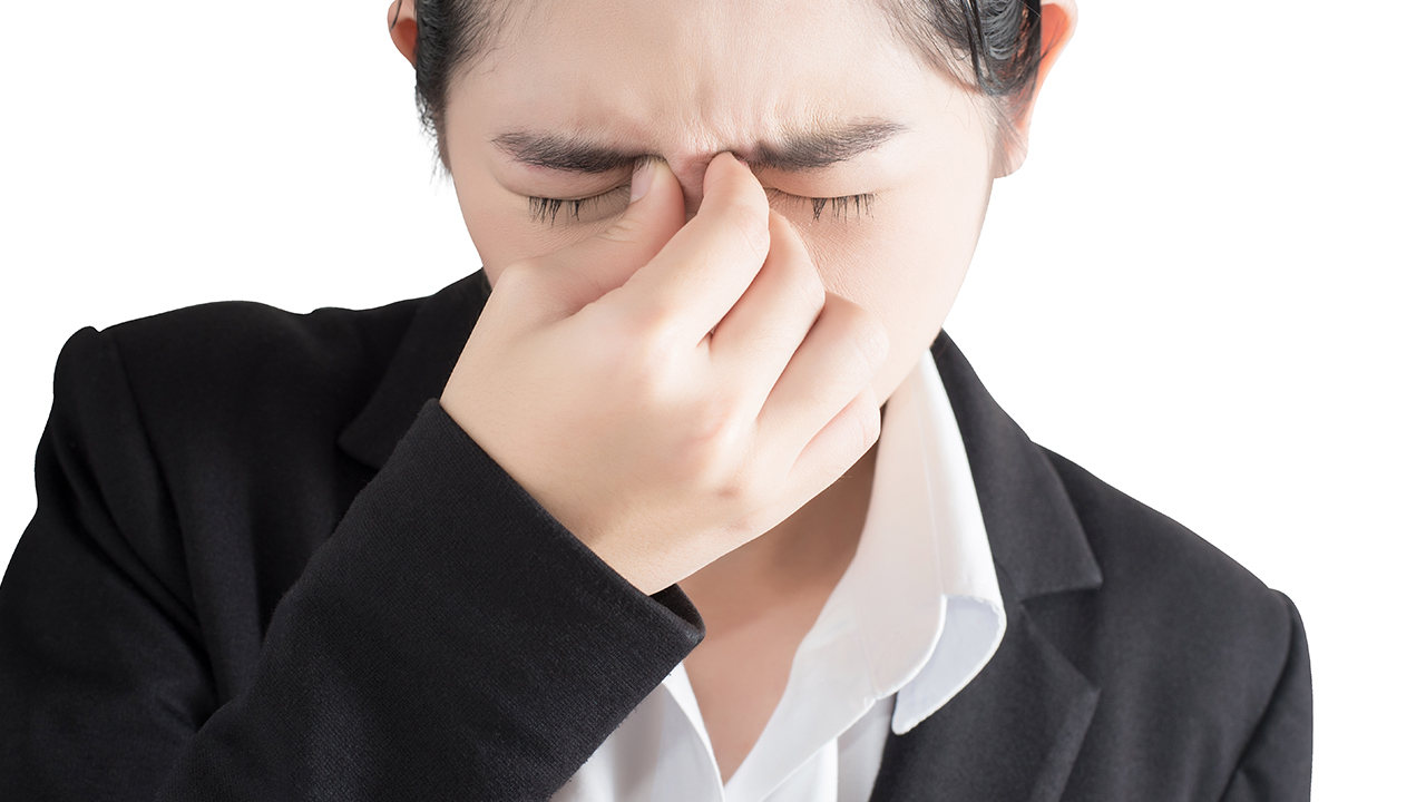 鼻炎咽炎導(dǎo)致肩膀疼怎么辦