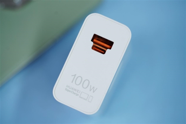 10999元！華為Pura 70 Ultra圖賞：伸縮攝像頭吸睛