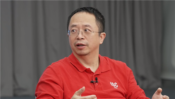 周鴻祎：賣邁巴赫換國產(chǎn)車 不是為了給哪吒抬轎子