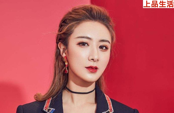 戚薇和薇婭是同一個(gè)公司的嗎