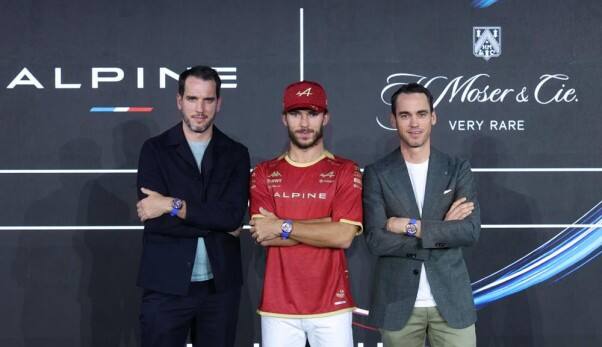 聯(lián)袂出擊，再燃極速激情：H.MOSER&CIE.亨利慕時(shí)攜手ALPINE MOTORSPORTS中國首發(fā)疾速者系列圓柱游絲陀飛輪鏤空腕表Alpine限量版