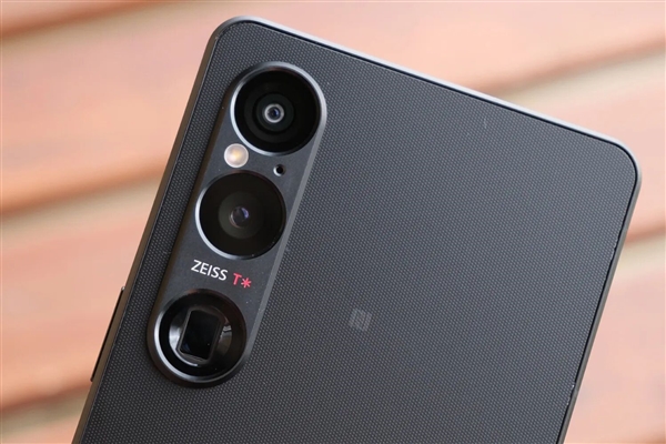 售價過萬！索尼Xperia 1 VI圖賞：無挖孔全面屏 行業(yè)罕見