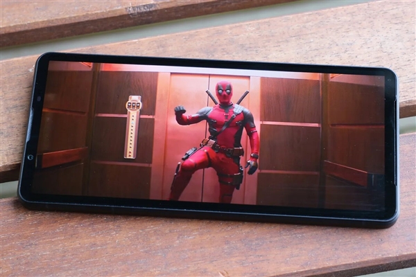 售價過萬！索尼Xperia 1 VI圖賞：無挖孔全面屏 行業(yè)罕見