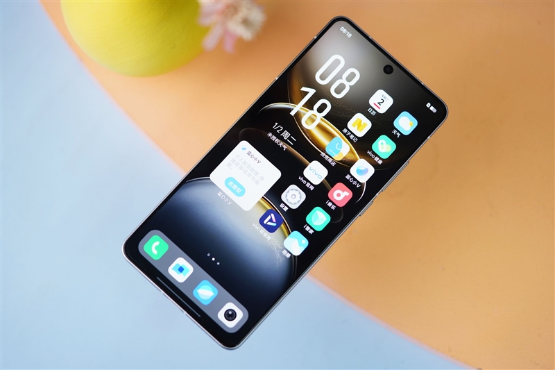 歷代機身薄！vivo X100s評測：令直屏黨狂喜的輕薄影像神機