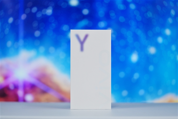 旗艦素皮+6000mAh大電池！vivo Y200圖賞