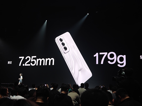輕薄的等深四曲屏手機(jī)！OPPO Reno12系列亮相