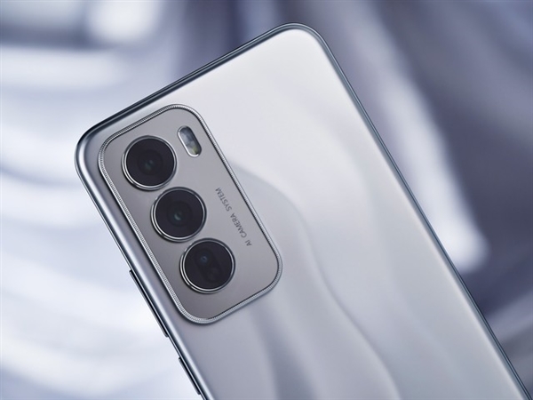 OPPO Reno12實況照片體驗：比iPhone更好玩