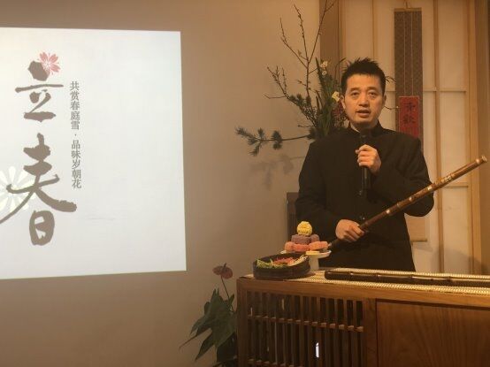 洞簫詩人回母校南陽師院分享“音樂·讀書·創(chuàng)業(yè)”