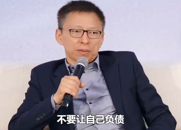 張朝陽鼓勵年輕人努力當(dāng)網(wǎng)紅：不用交房租不用店面 成本最低