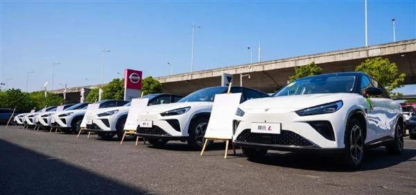 哪吒L爆單背后：小問題開始顯現(xiàn)、車主的平衡與妥協(xié)