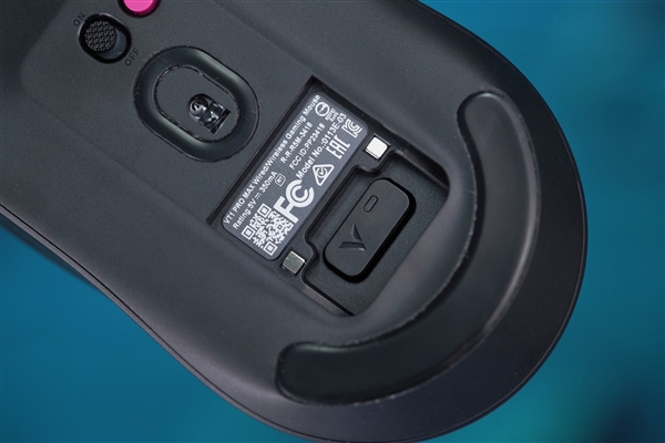 僅有59克！雷柏VT1 PRO MAX雙模無(wú)線鼠標(biāo)圖賞