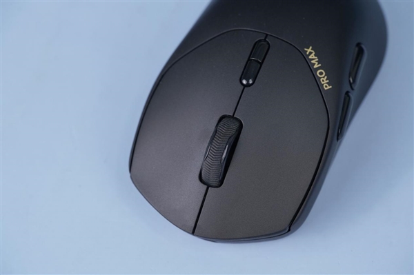 僅有59克！雷柏VT1 PRO MAX雙模無(wú)線鼠標(biāo)圖賞