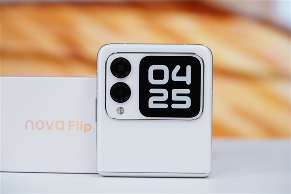 華為首款nova小折疊！nova Flip圖賞