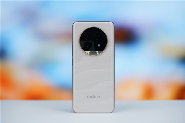 首發(fā)全新索尼超光影潛望長(zhǎng)焦！真我13 Pro+圖賞