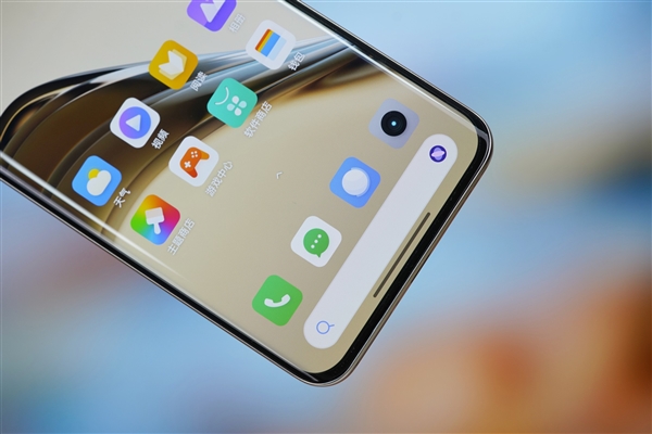 首發(fā)全新索尼超光影潛望長(zhǎng)焦！真我13 Pro+圖賞