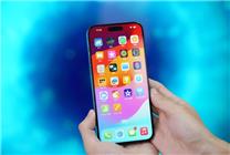 車(chē)評(píng)人韓路主力機(jī)用華為Mate系列：不用iPhone因?yàn)槌潆娐?、信?hào)差