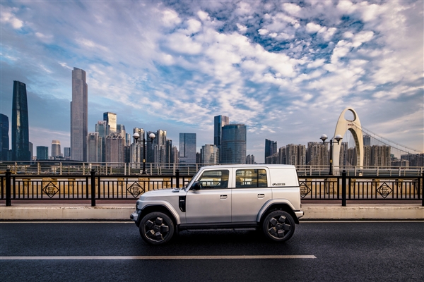 11萬起干崩服務器！奇瑞iCAR V23預售訂單突破31000單