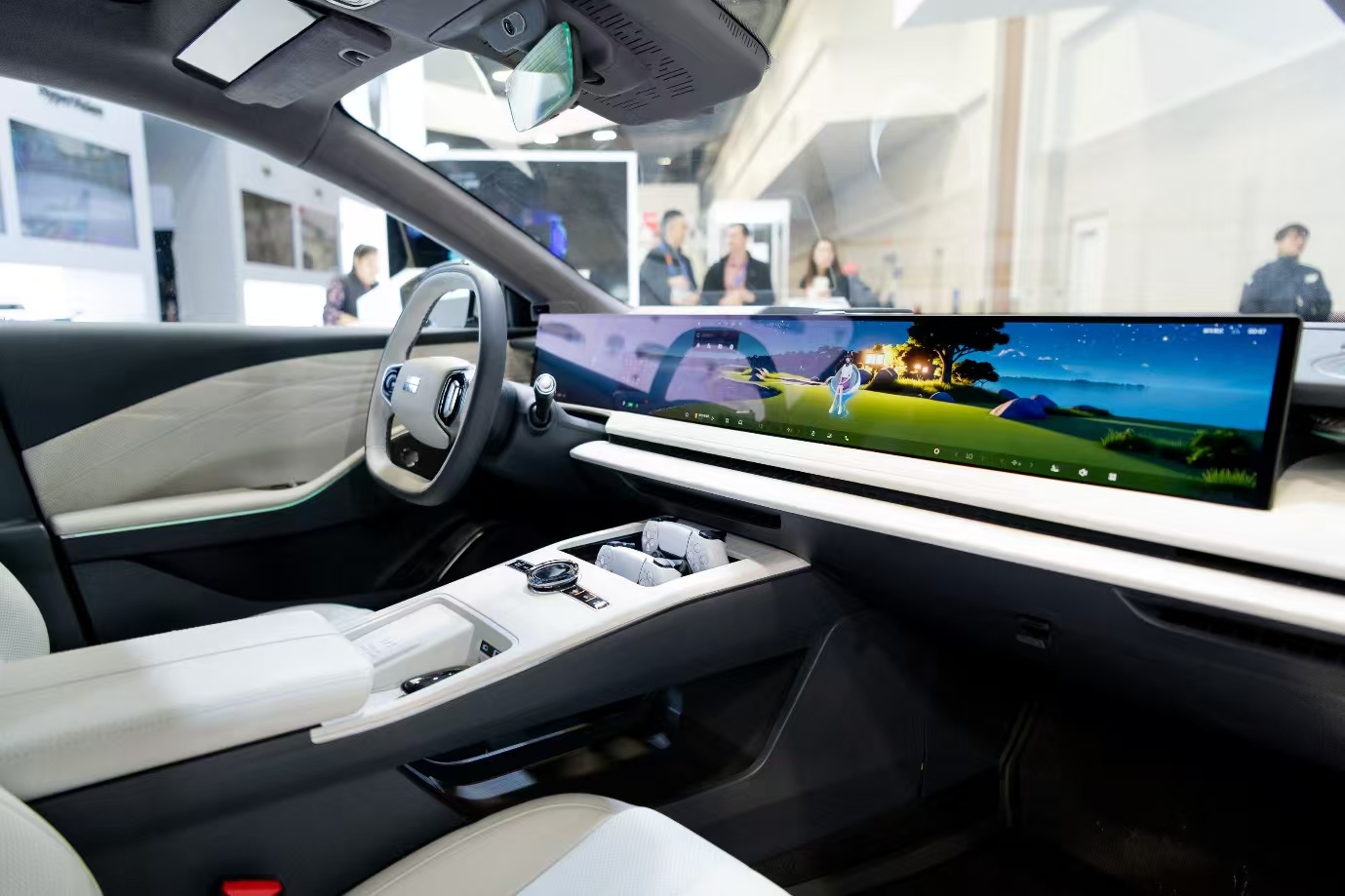 跟不上就淘汰？2025年車企新博弈：押注AI技術(shù)，智駕大戰(zhàn)不會(huì)停