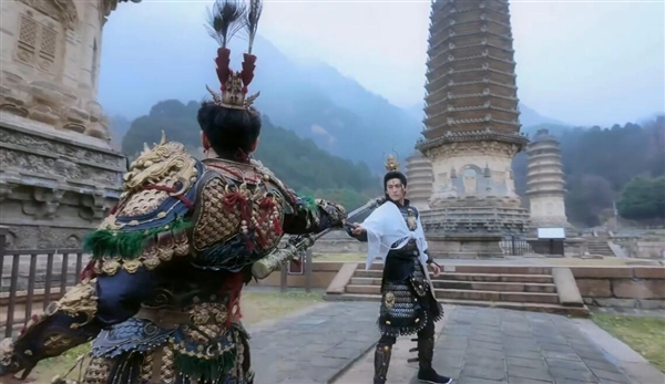 《黑神話(huà)：悟空》二郎神現(xiàn)實(shí)大戰(zhàn)天命人：跟游戲一模一樣