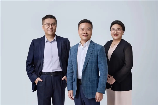 何小鵬：知道王鳳英的脾氣沒想到這么狠、能罵你一個小時