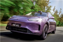 全系標(biāo)配華為高階智駕！問界M5 Ultra實(shí)車曝光：預(yù)售23.8萬(wàn)起