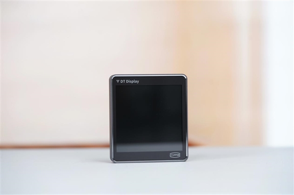 獨立磁吸IPS液晶屏！超頻三銀翼DT360水冷散熱器圖賞